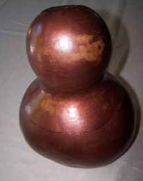 Bronze-colored gourd